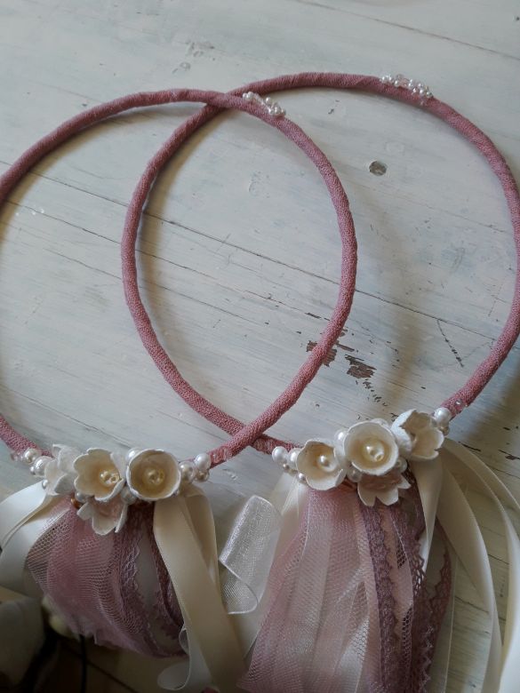 Ρομαντικά, μεταξωτά στέφανα σε χρώμα old pink
