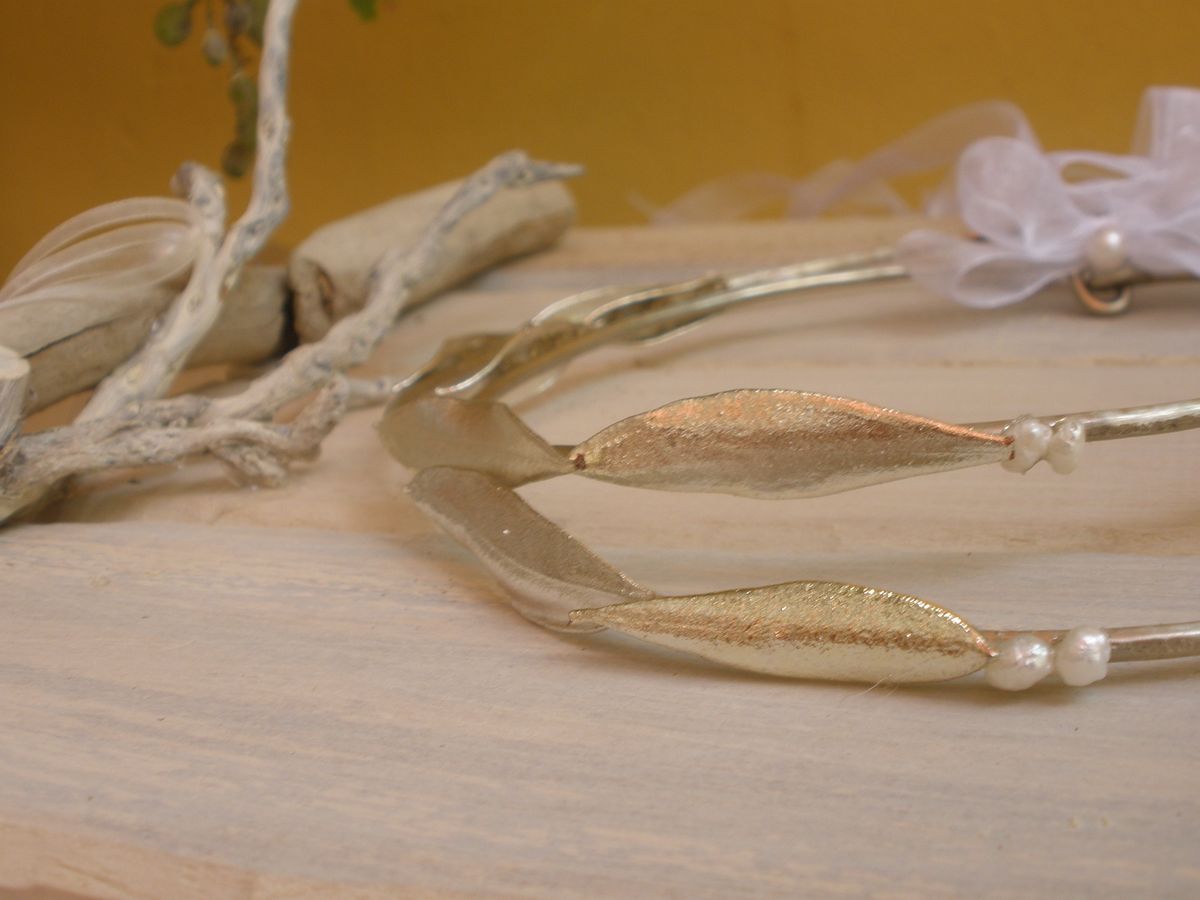 Luxurious Olive Themed Wedding Set