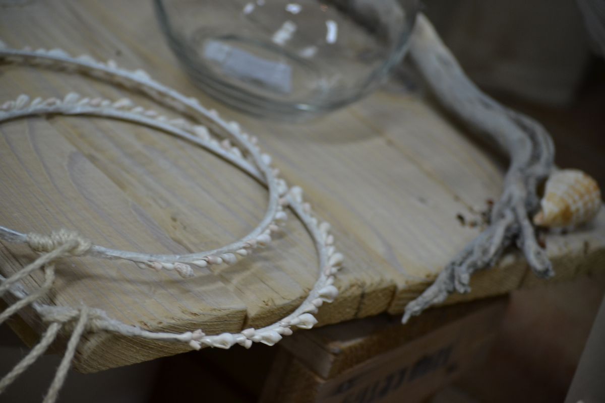 Vintage Wedding Set with Seashels